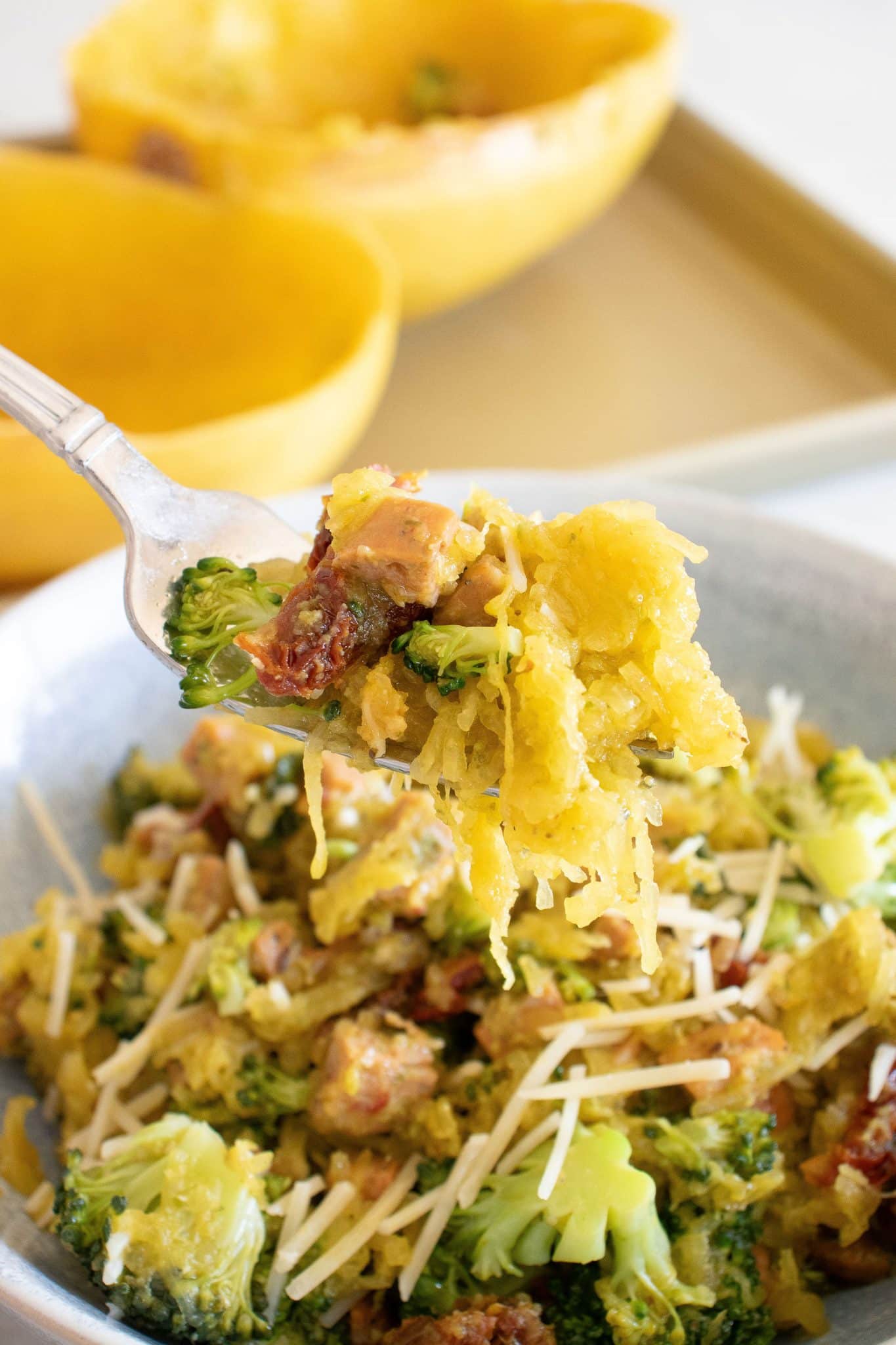 pesto spaghetti squash