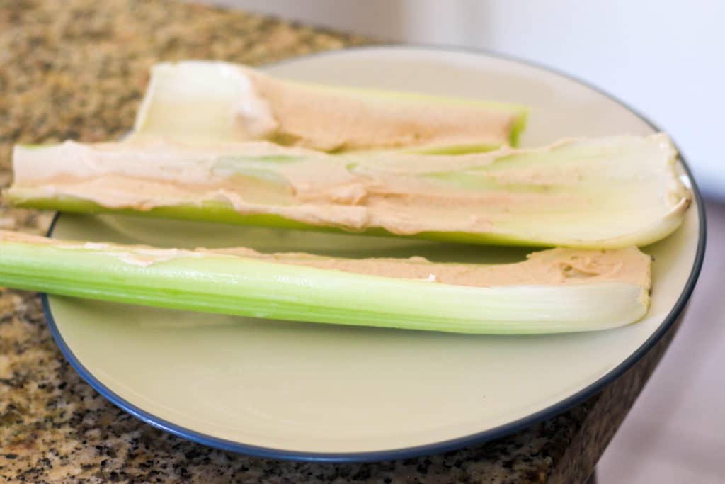 celery and dip