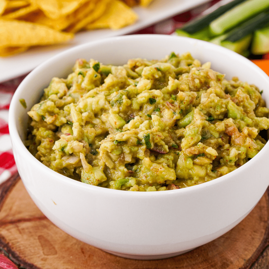 https://hungryhobby.net/wp-content/uploads/2016/08/Spicy-Guacamole-.png