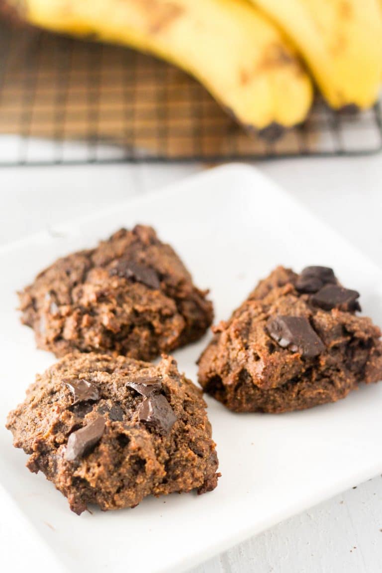 Double Chocolate Banana Cookies - Hungry Hobby