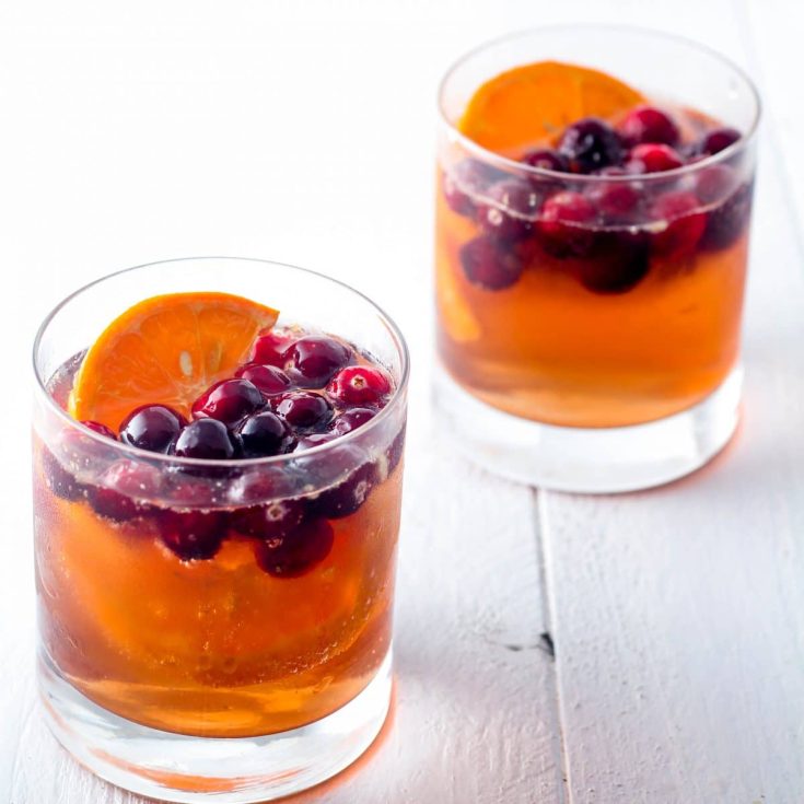Skinny Cranberry Cocktails or Mocktails