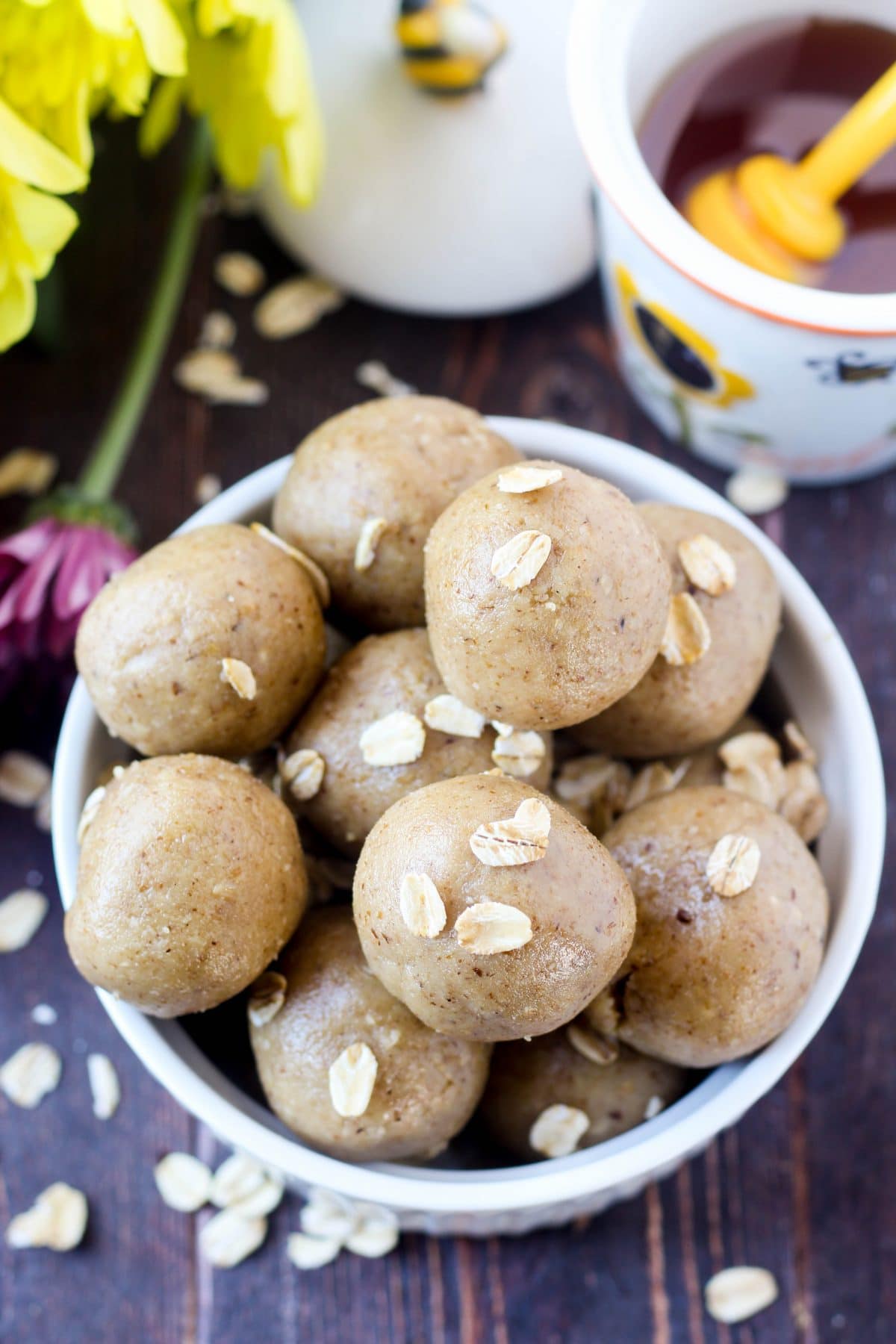 walnut-snack-balls-image