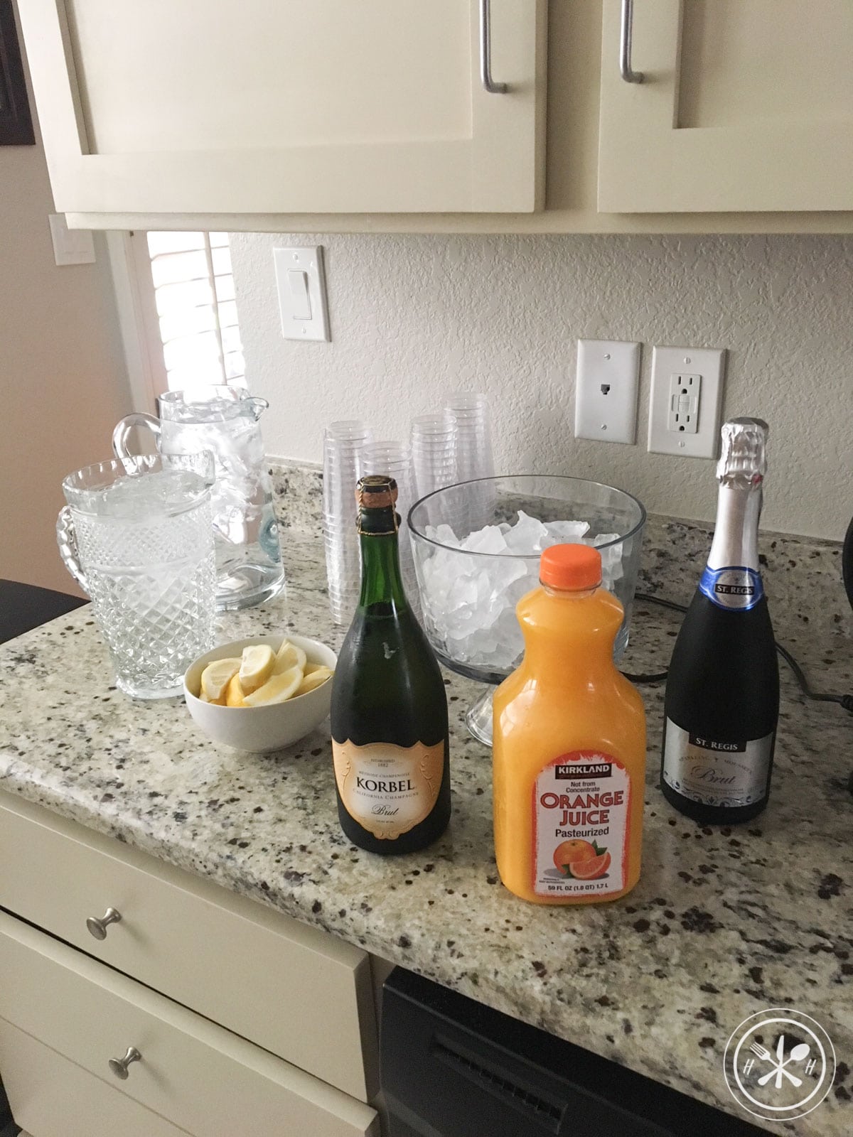 baby shower mimosas