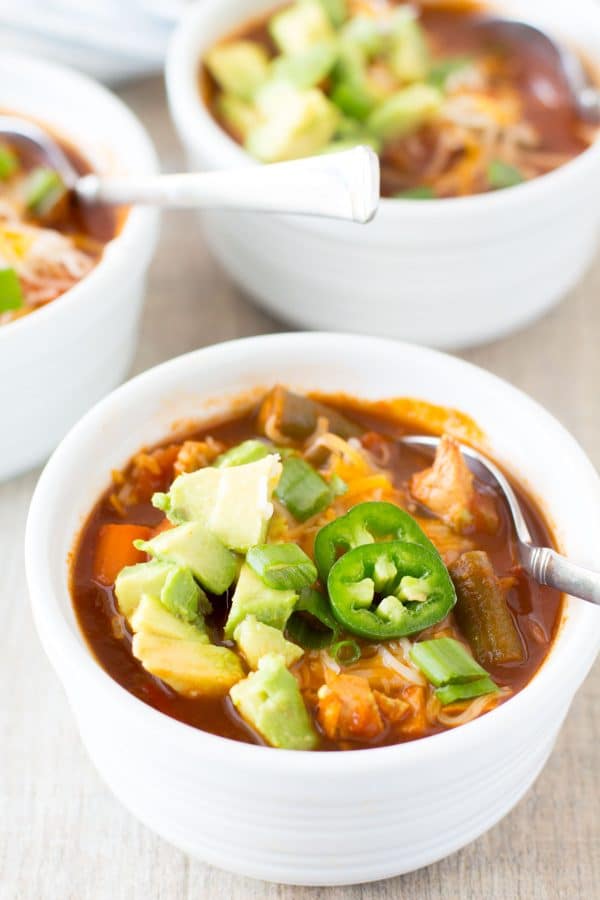 Thanksgiving Leftover Turkey Chili Recipe - Hungry Hobby