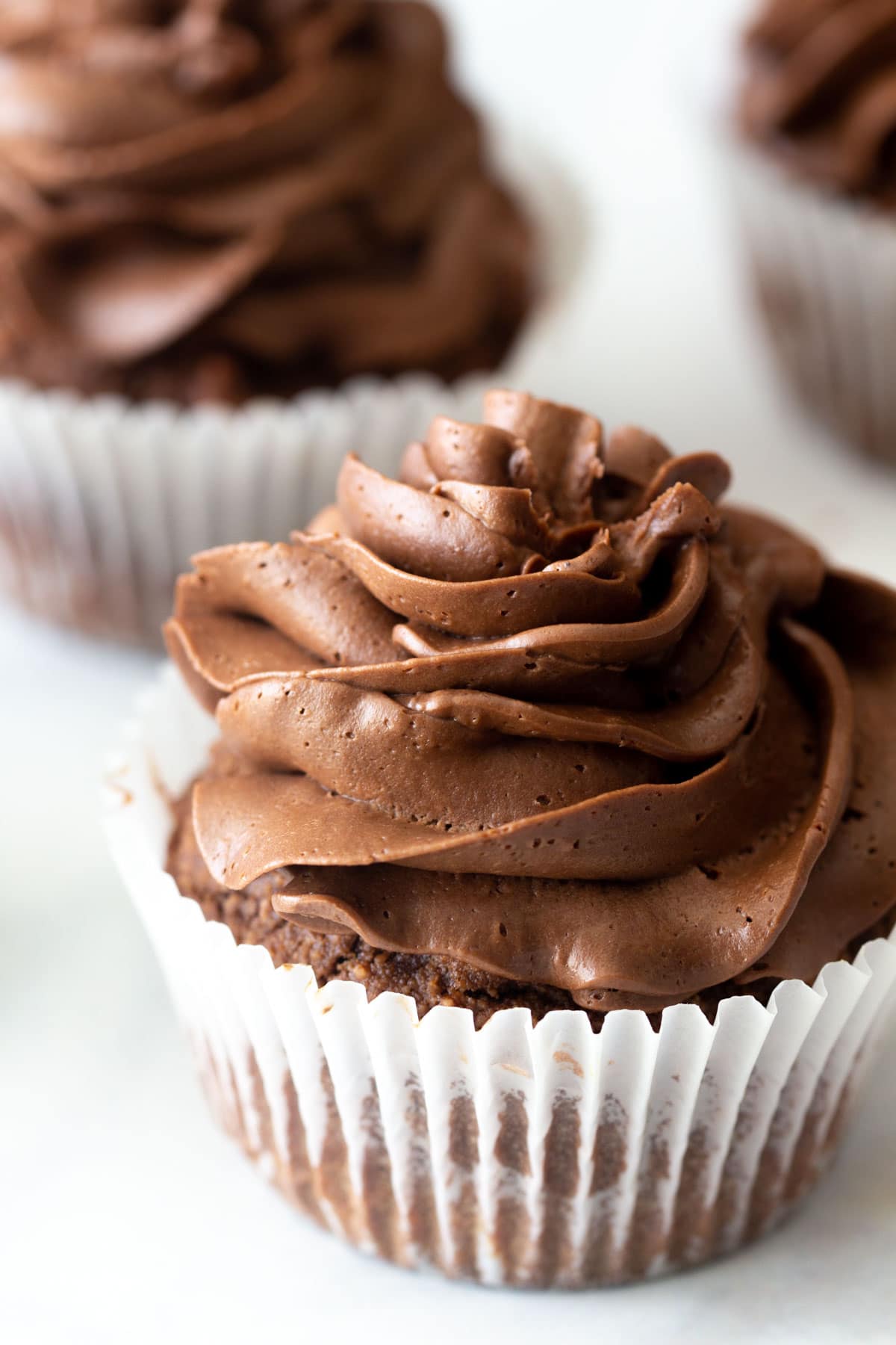 chocolate almond flour cupcakes