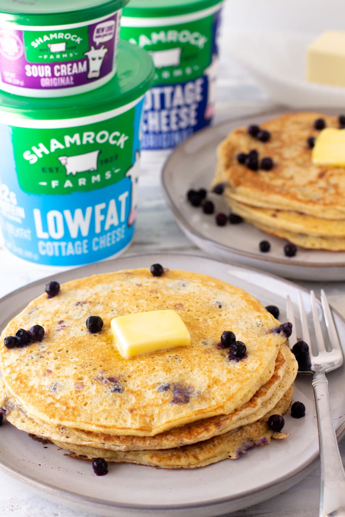 blueberry oatmeal cottage cheese pancakes