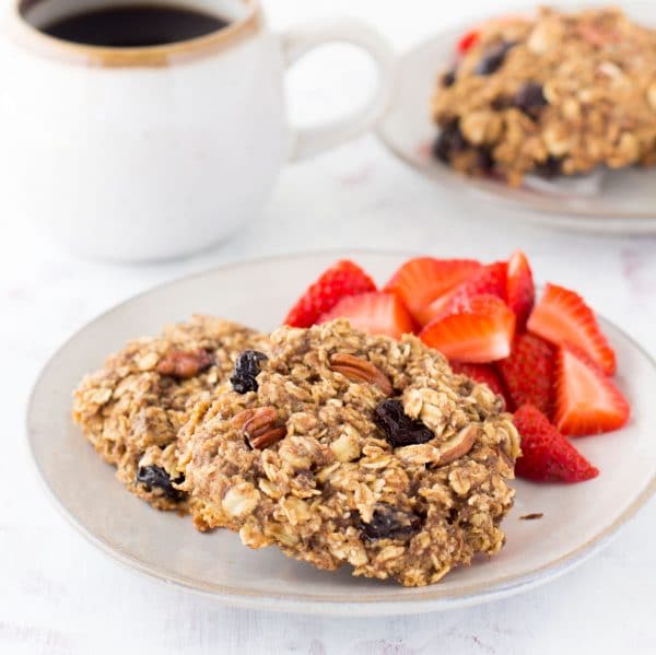 Healthy Breakfast Cookies - Hungry Hobby