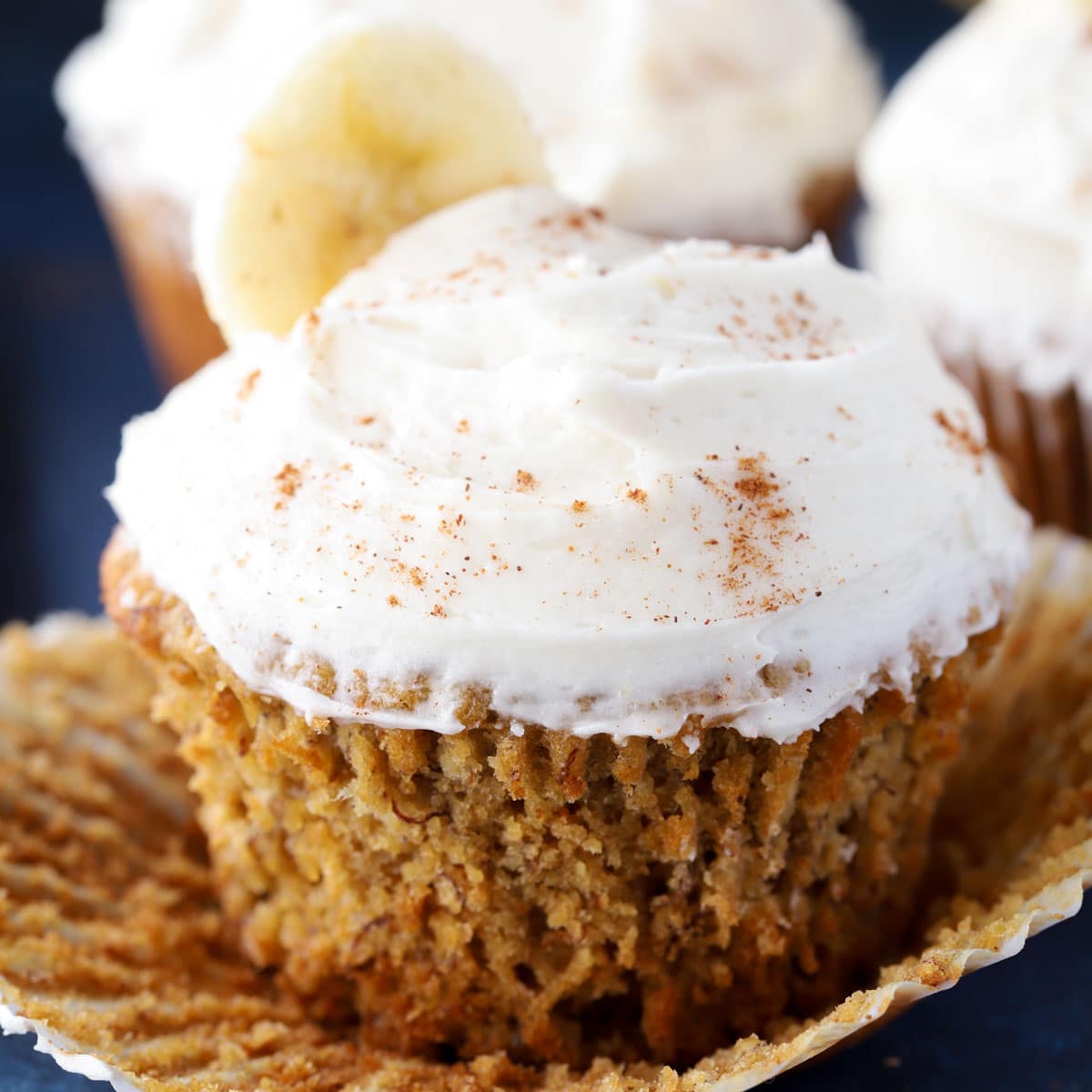 healthy-banana-cupcakes-hungry-hobby