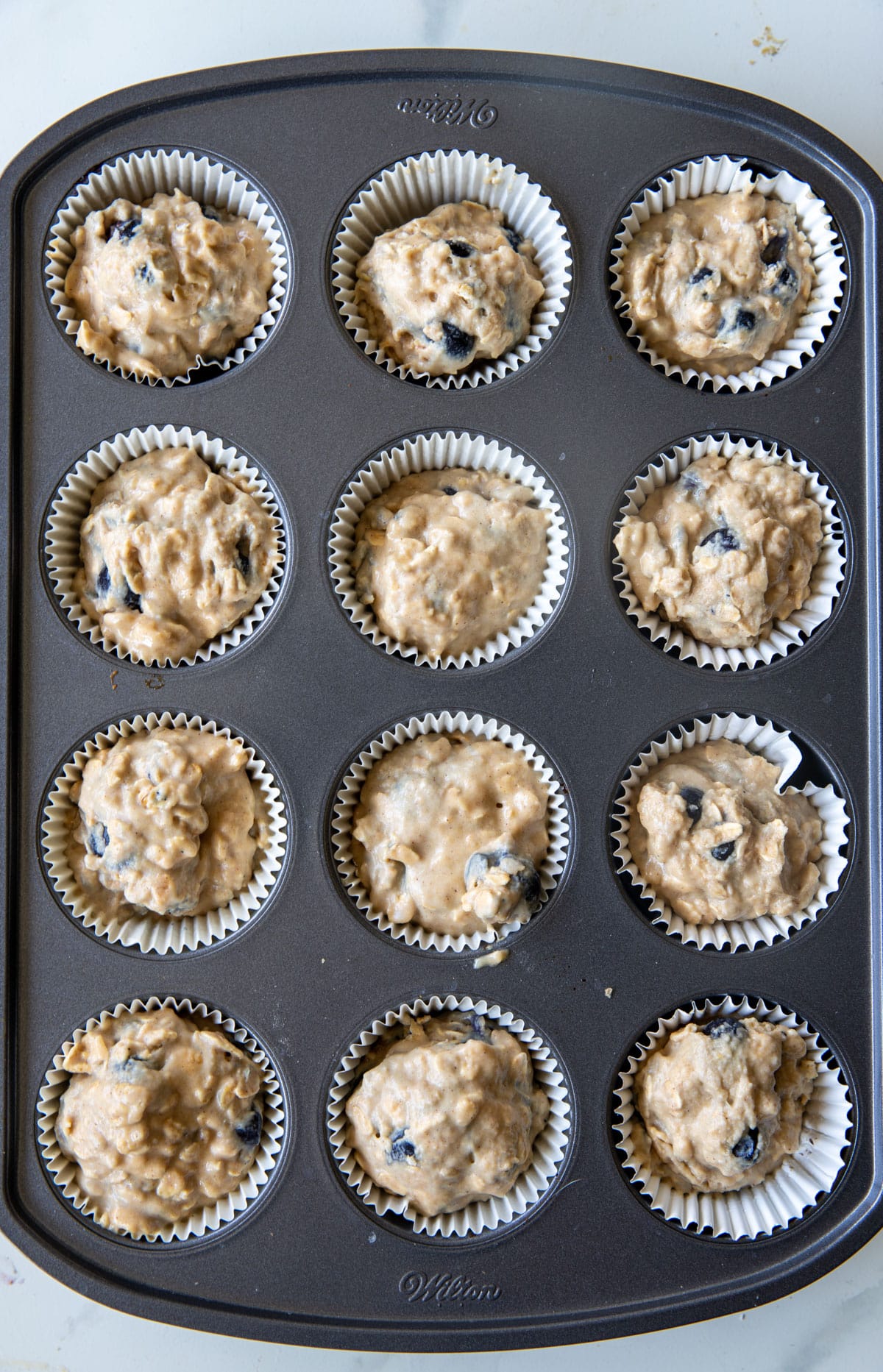 healthy blueberry muffins with oatmeal 