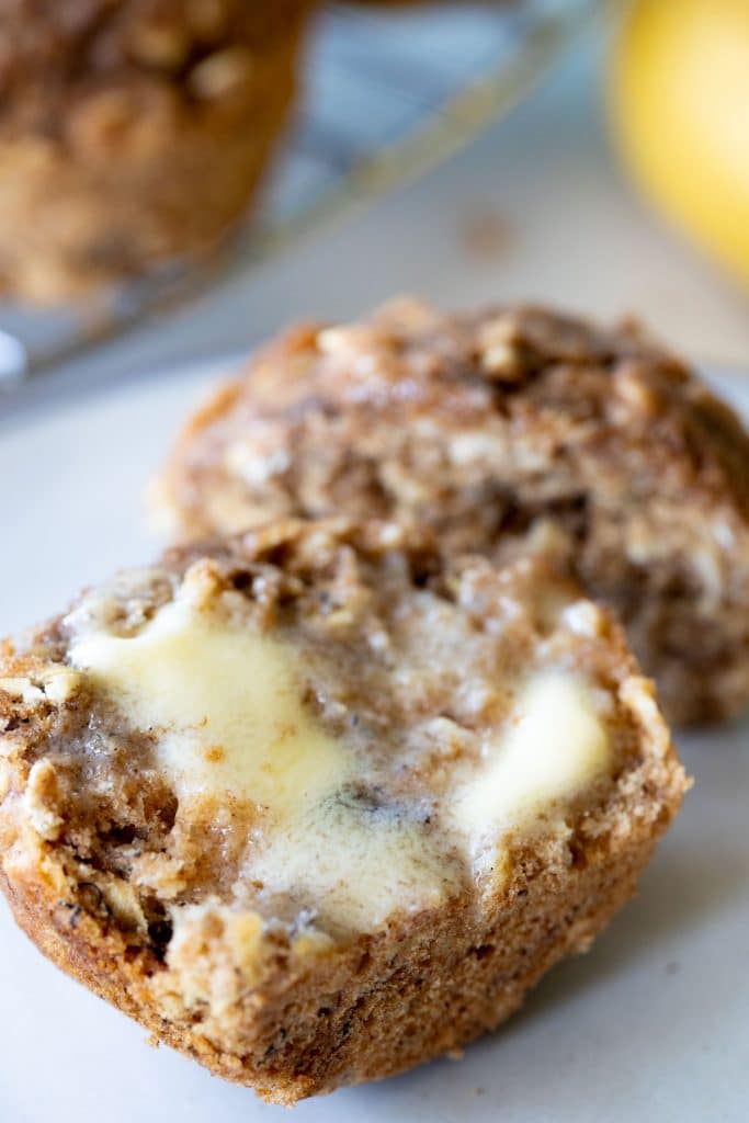 Banana Oatmeal Muffins - Hungry Hobby