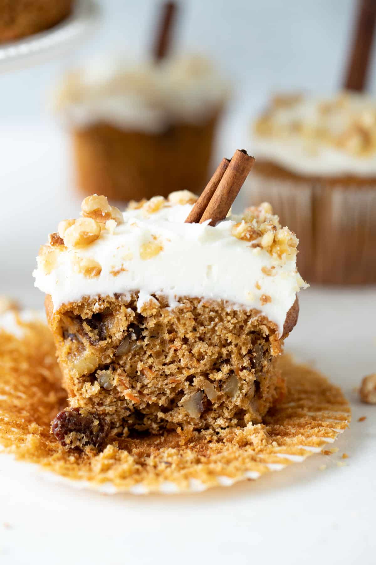 healthy carrot cake cupcakes