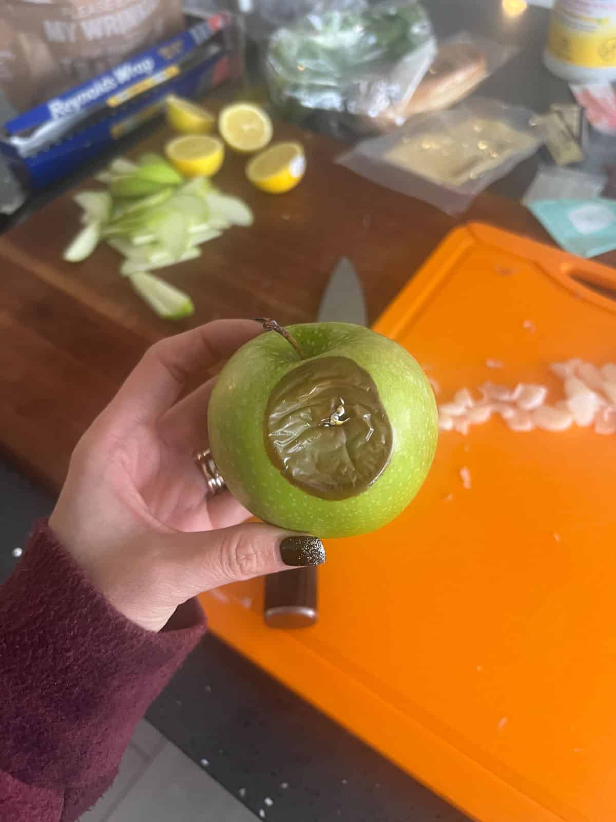 rotten apple