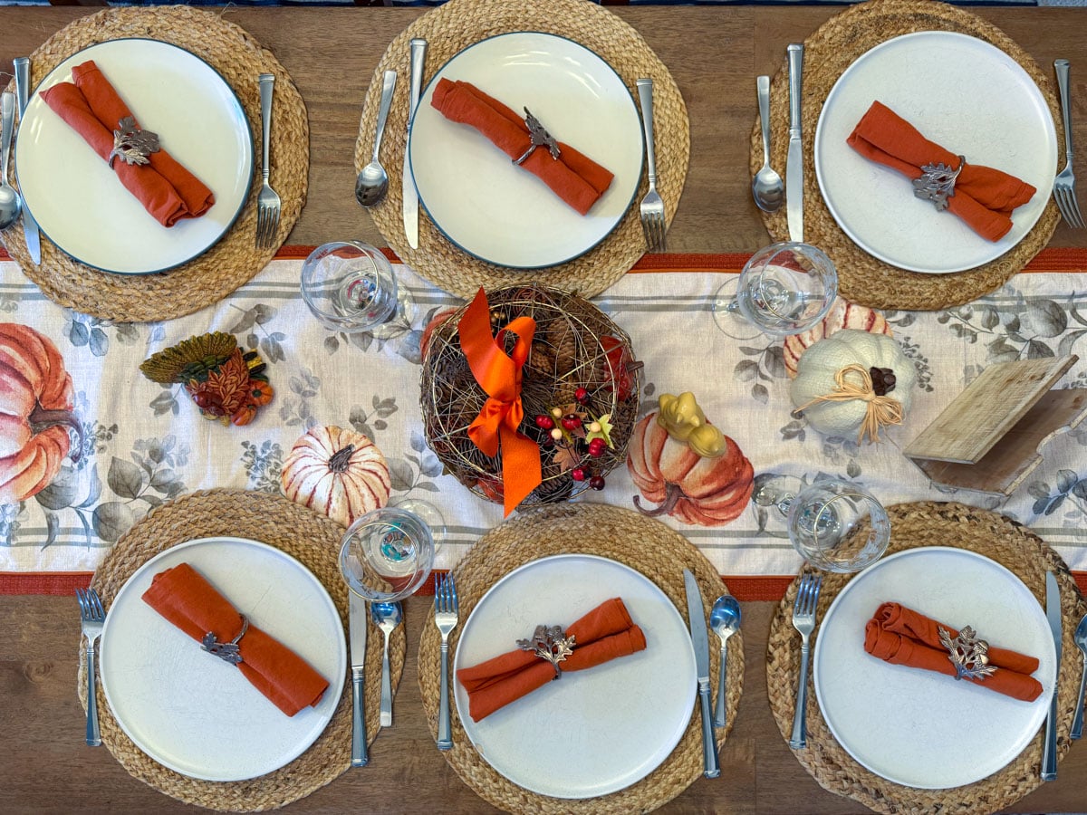 thanksgiving tablescape