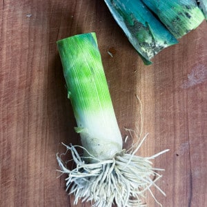 how to cut leeks step 1