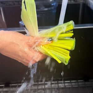 how to wash leeks